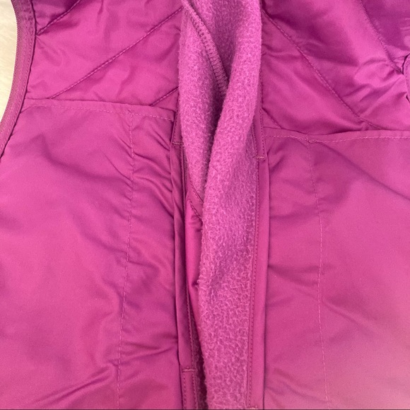 Columbia Vest - Picture 11 of 13